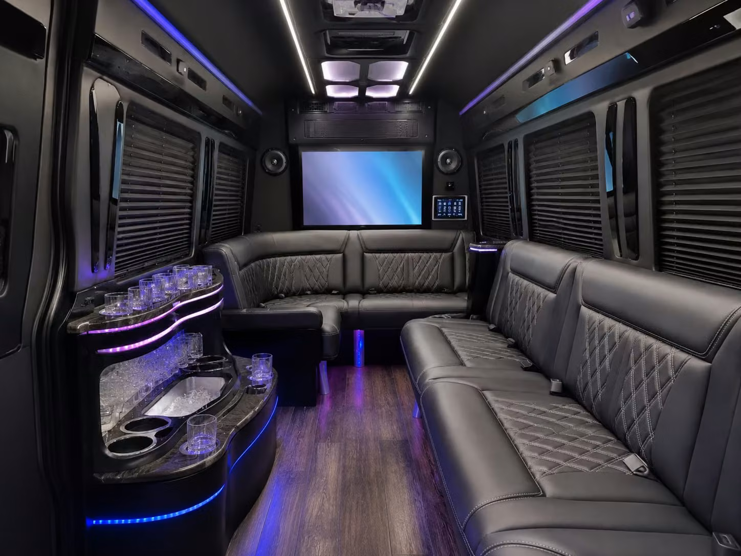 bus rental options for san leandro trips