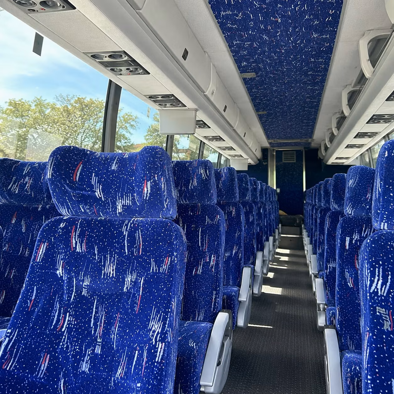 charter buses and party buses to the fox theater oakland