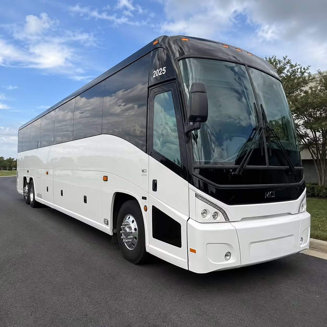 corporate event transportation for san leandro business gatherings