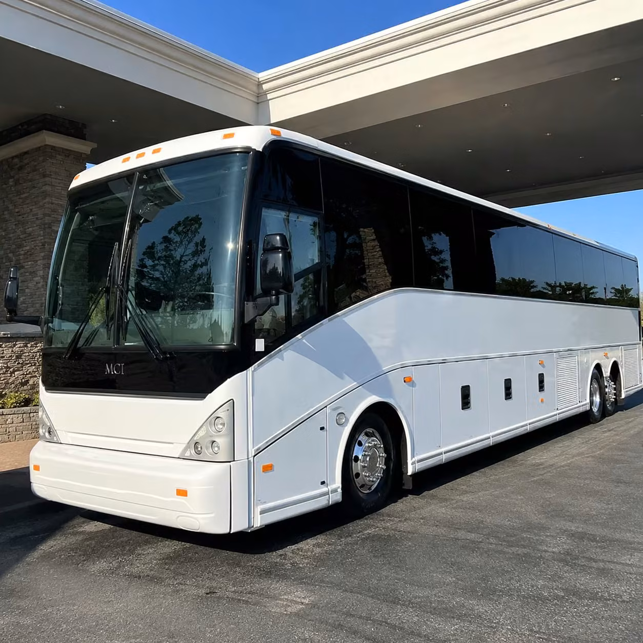 multi stop airport runs across the east bay coachbussanleandro com has you covered